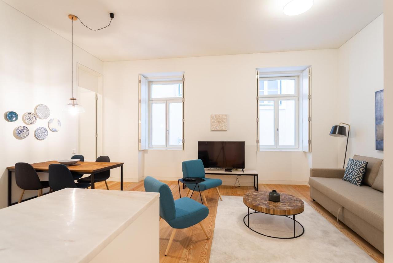 Flh Chiado Trendy Apartment ลิสบอน ภายนอก รูปภาพ